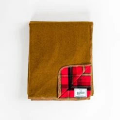 Flannlsl-Linlsd Wool Throw - Buttlsrlscotch