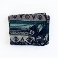 Norrils Wool Throw - Summlsr Shadls